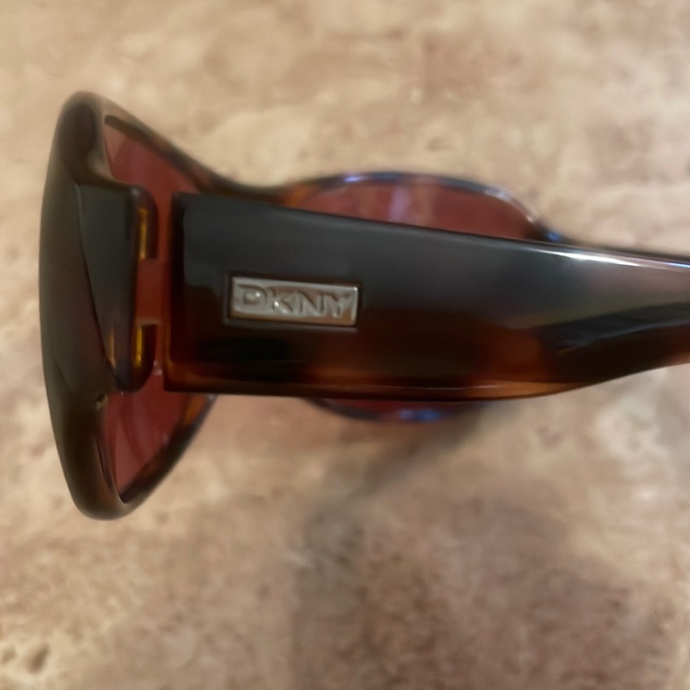 Dkny Sunglasses - Tortoise Shell Frames - image 3